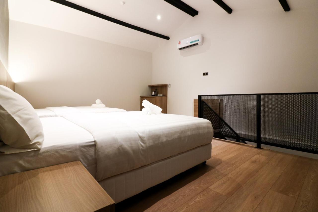 Muk by Victoria Home Melaka Bagian luar foto