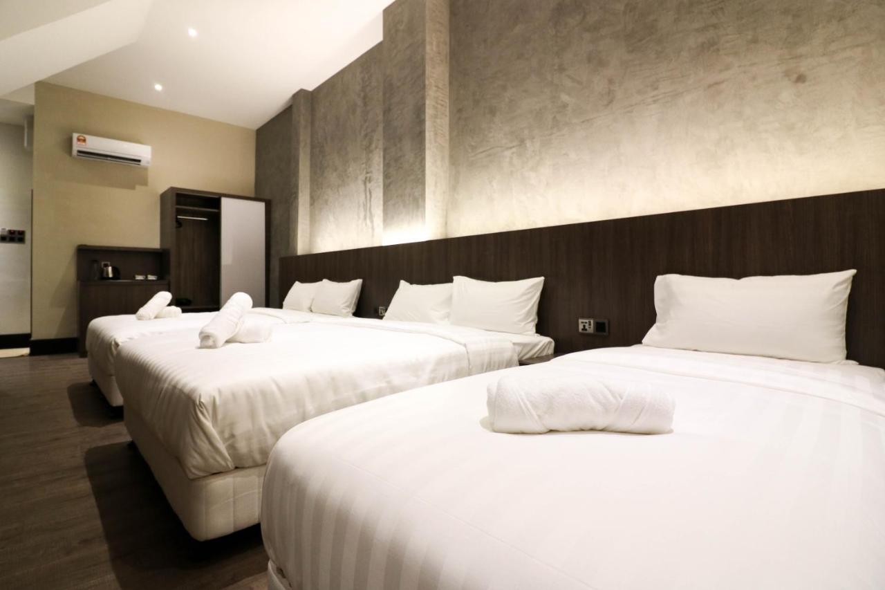 Muk by Victoria Home Melaka Bagian luar foto