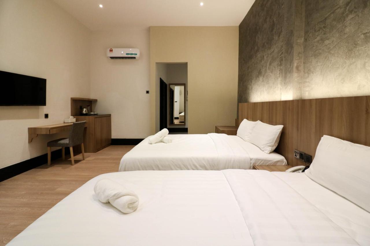 Muk by Victoria Home Melaka Bagian luar foto